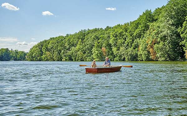 Ruderboot auf See